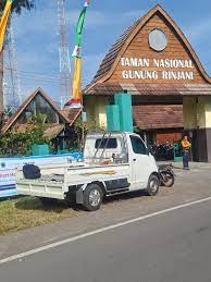 Rinjani Trekking 2D/1N via Sembalun (Summit)