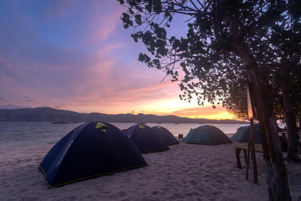 Gili Camping
